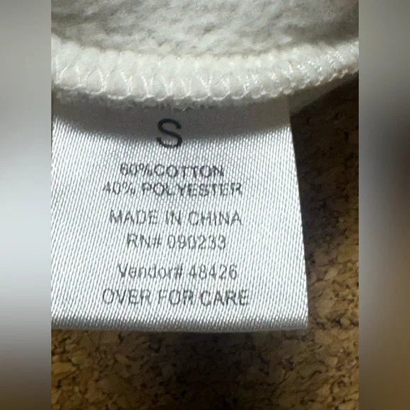 The MET Women's White Crew Neck Sweatshirt PACSUN - Picture 8 of 11